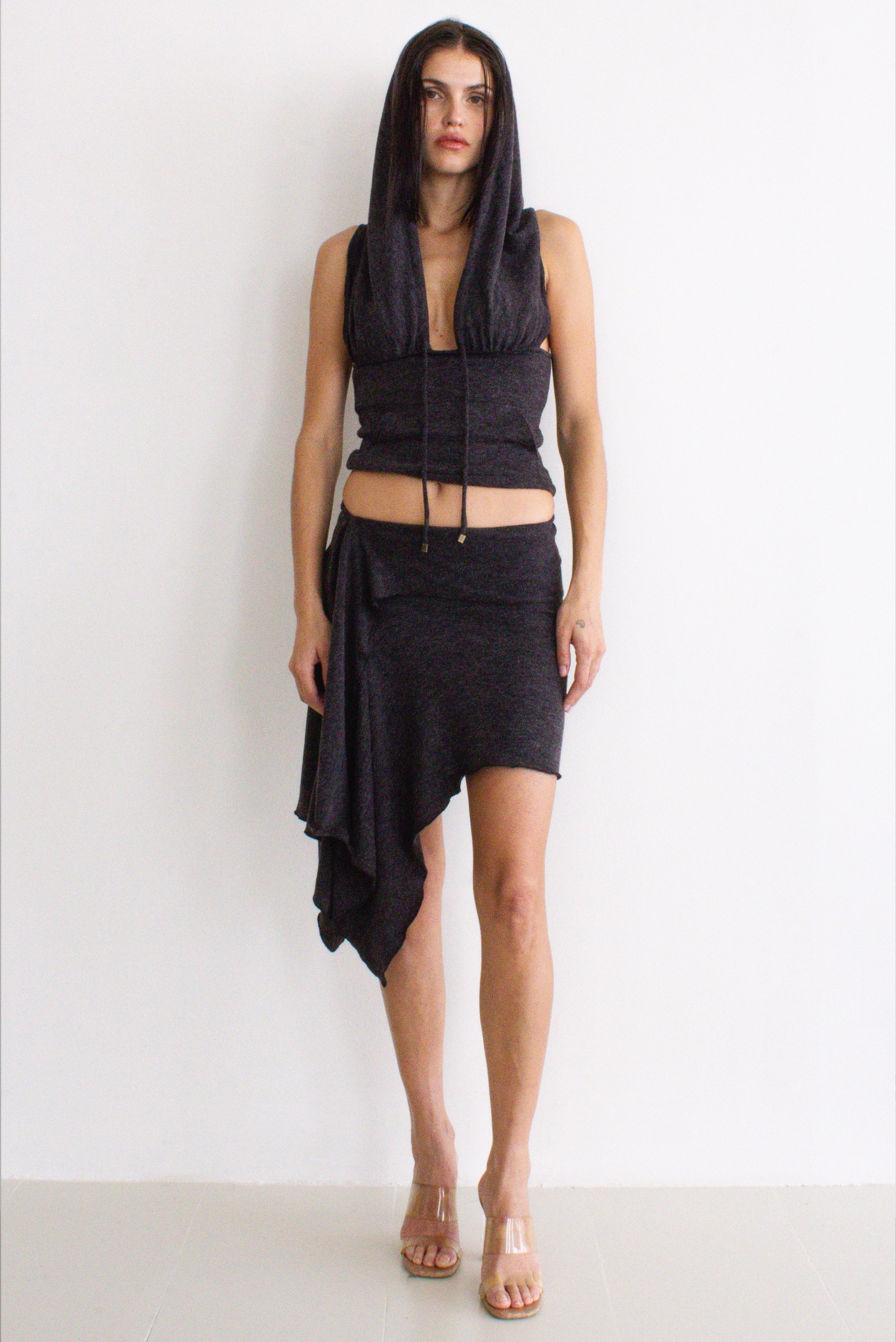 ZOE KNIT HOOD TOP & ZOE KNIT SKIRT BROWN