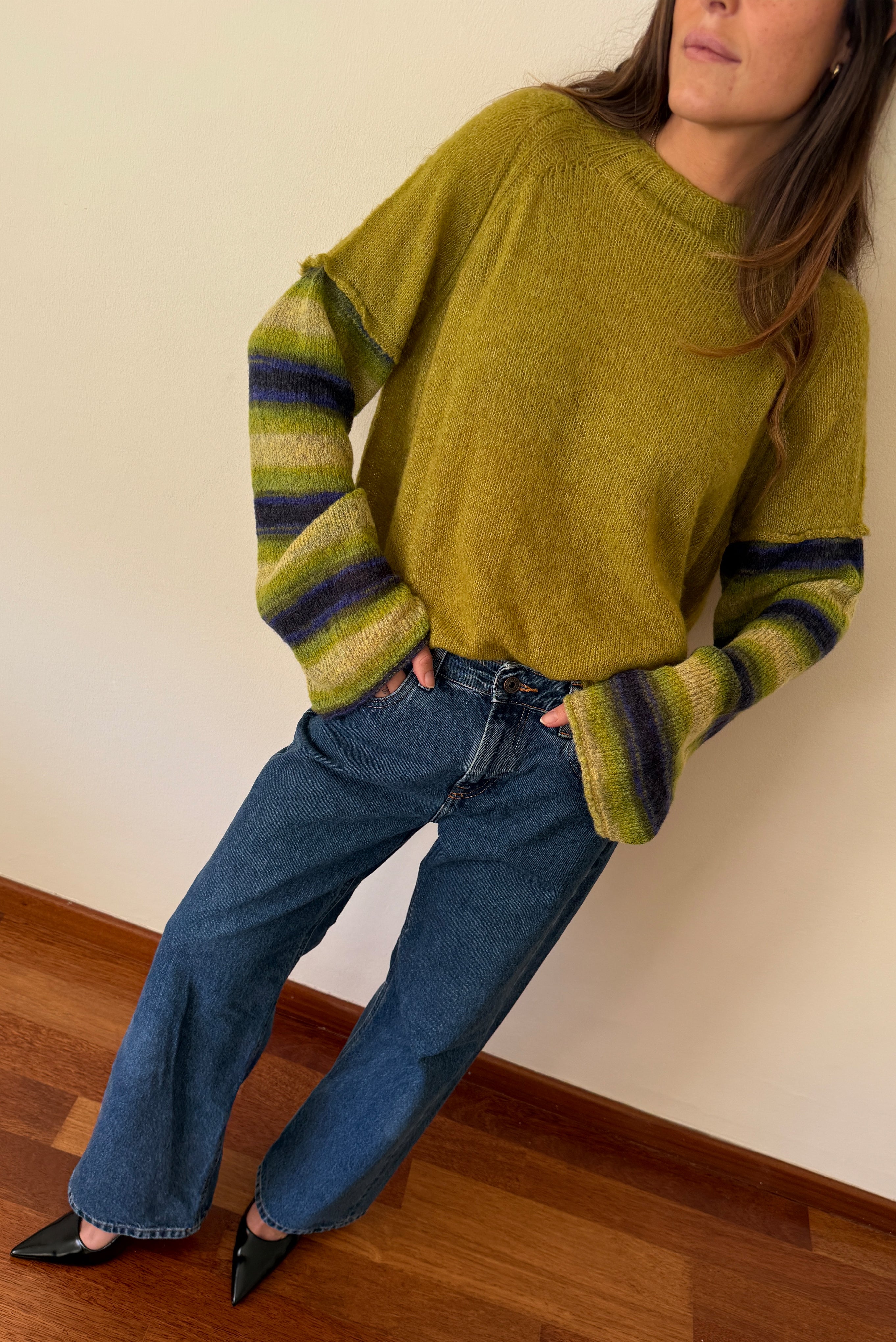 RUE SWEATER LIME GREEN