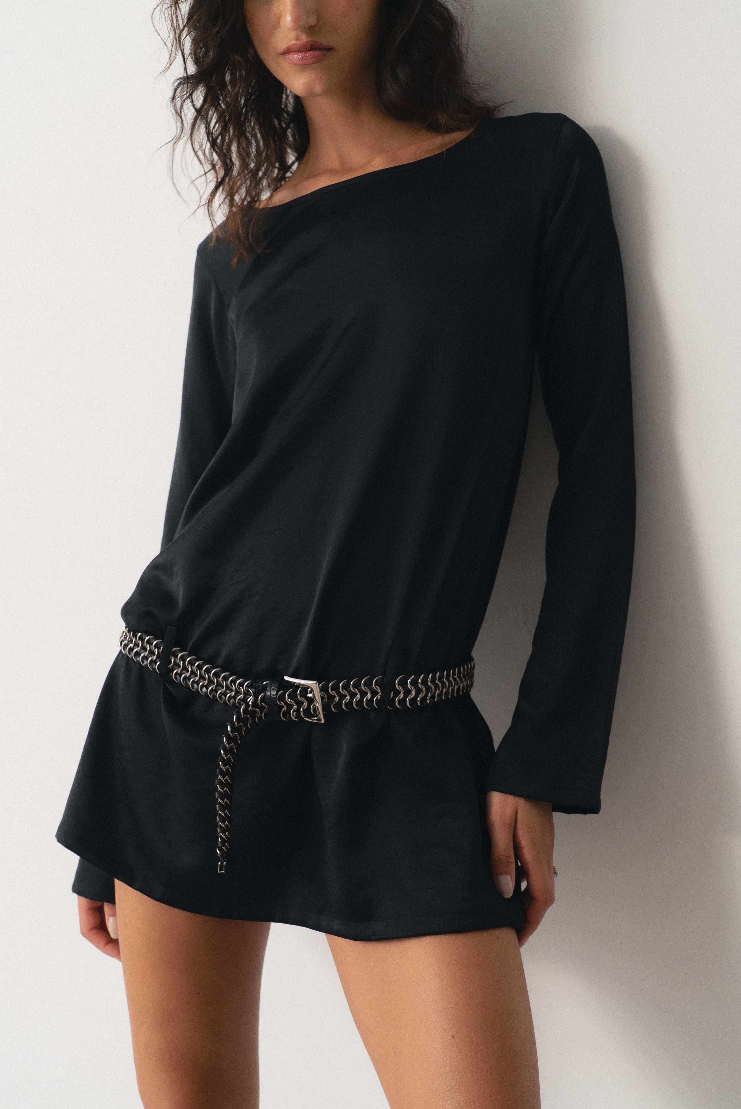 BUCKLE MINI DRESS BLACK