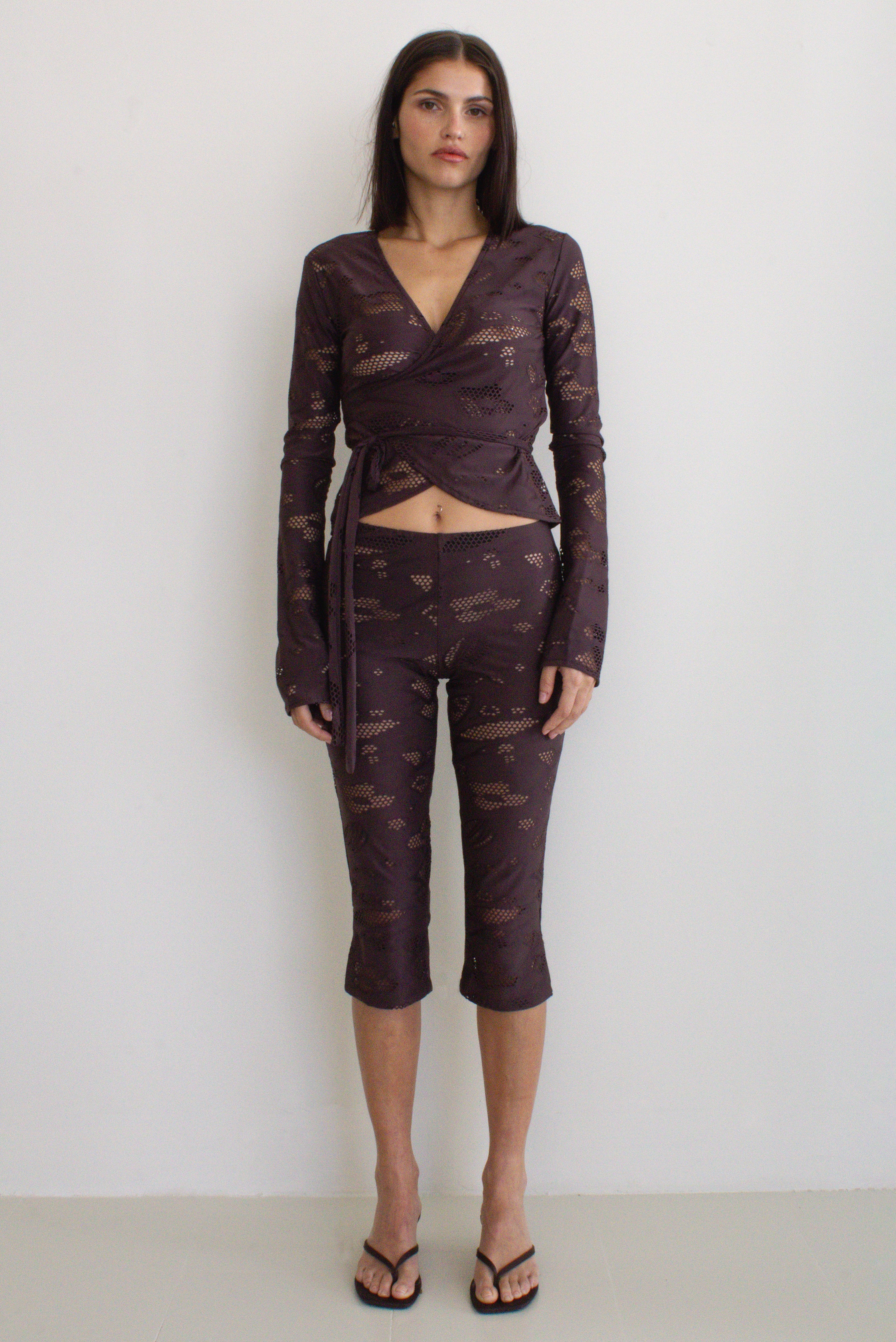 BUCHI CAPRI PANTS BROWN