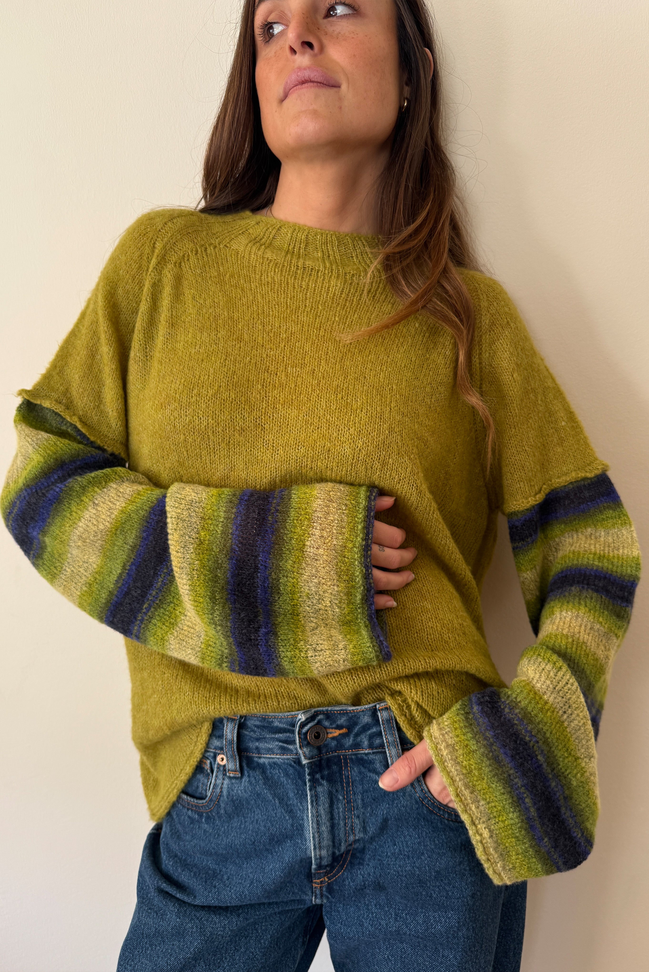 RUE SWEATER LIME GREEN