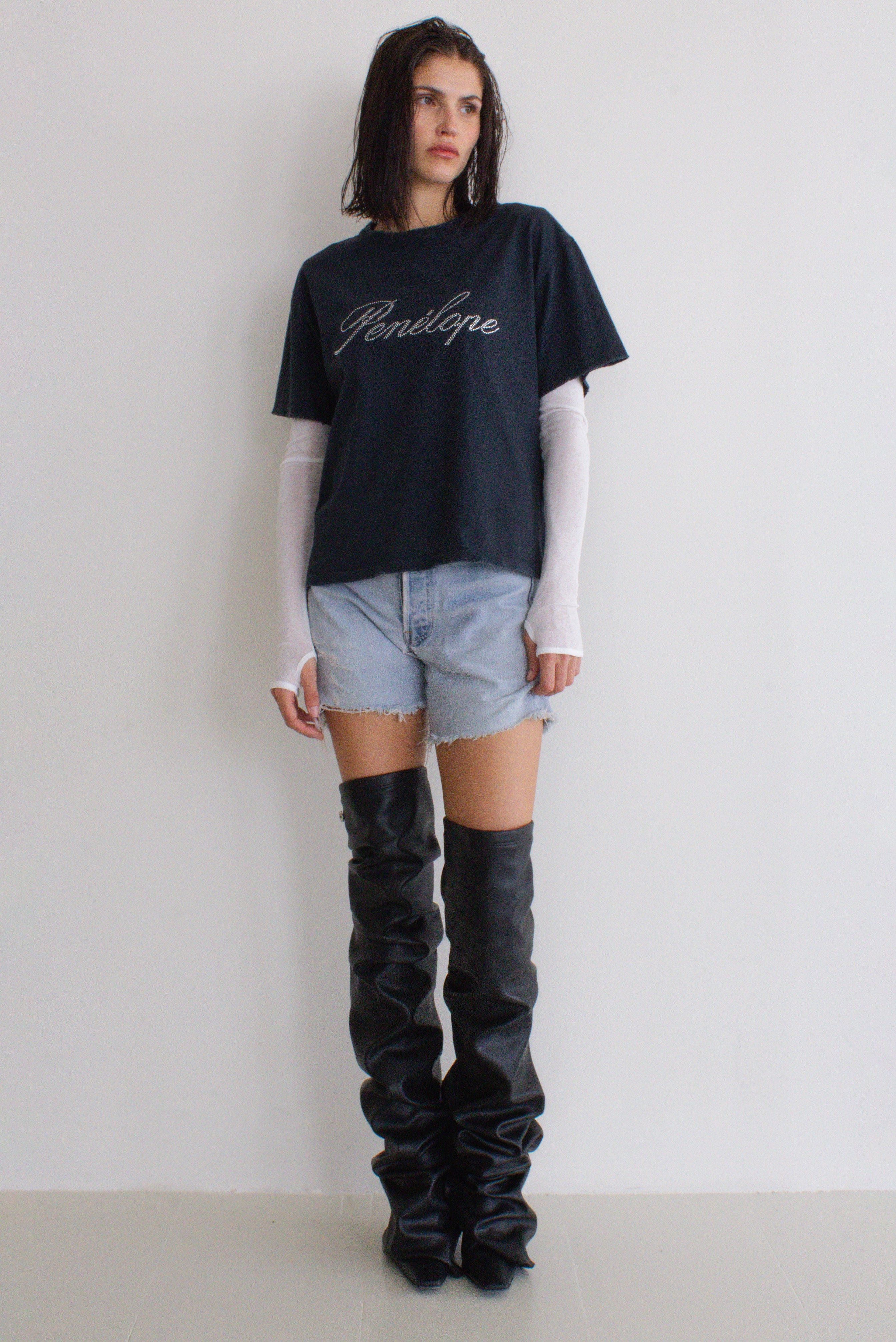 PENÉLOPE T-SHIRT DARK