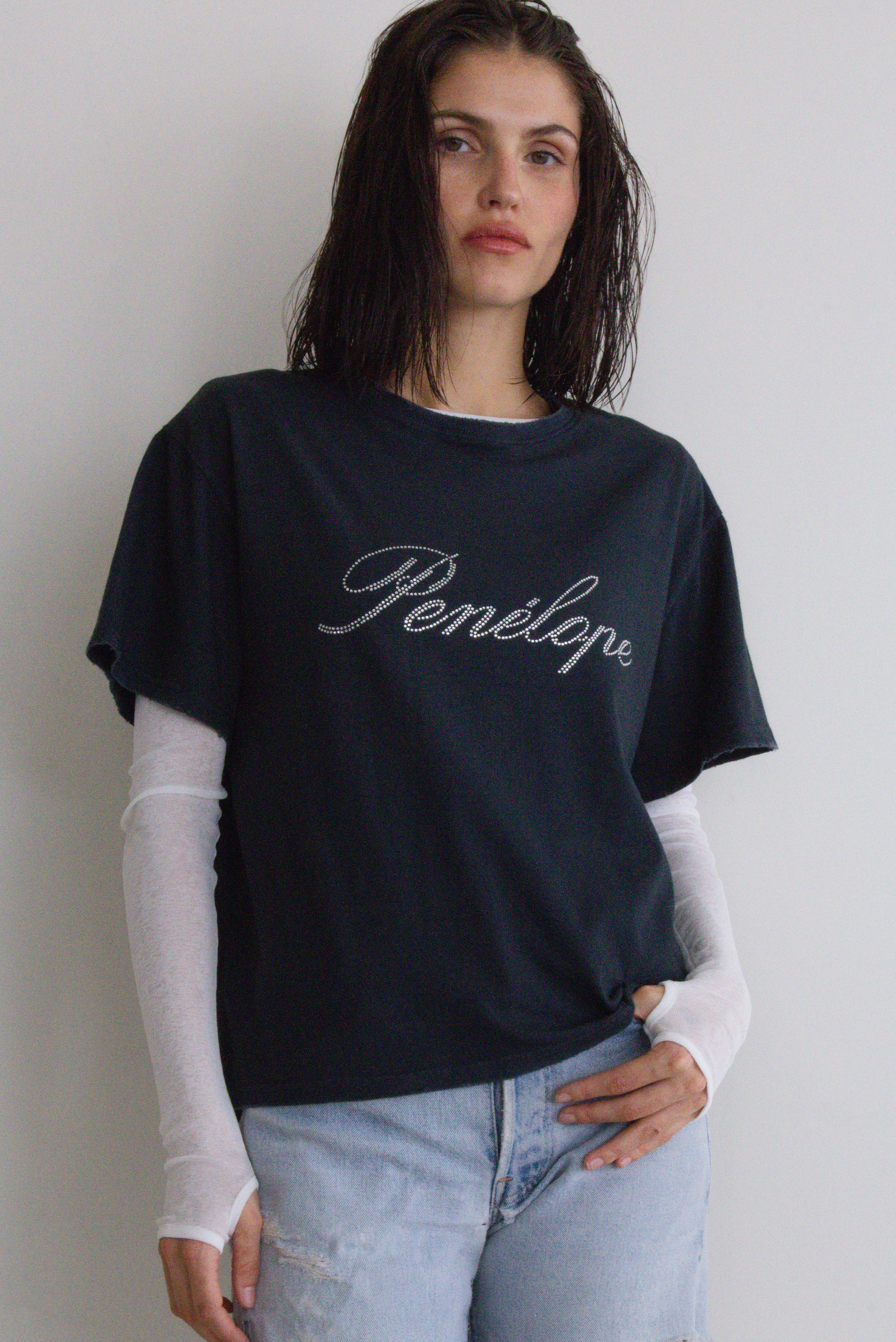 PENÉLOPE T-SHIRT DARK