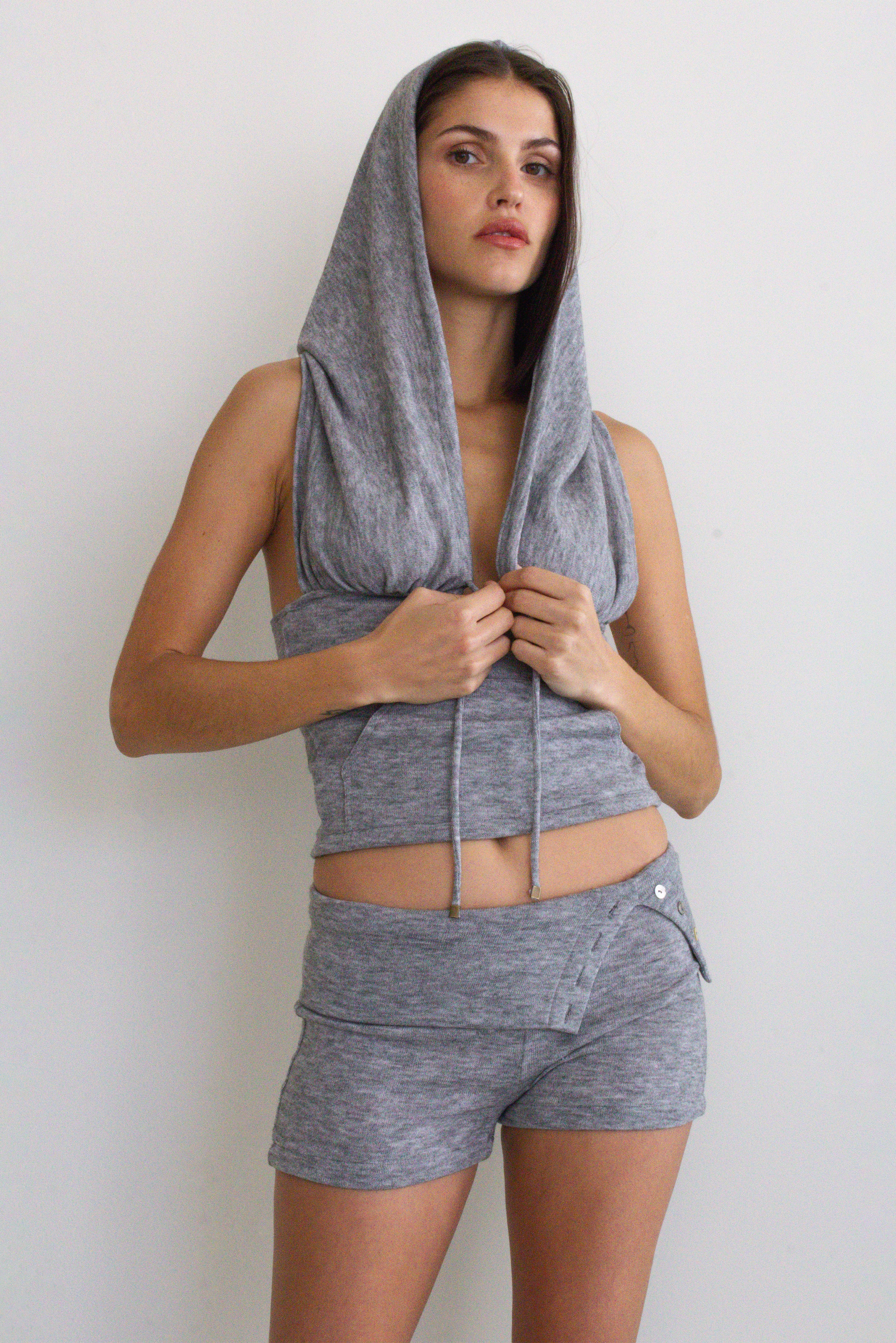 ZOE KNIT HOOD TOP & ZOE KNIT SHORT GREY