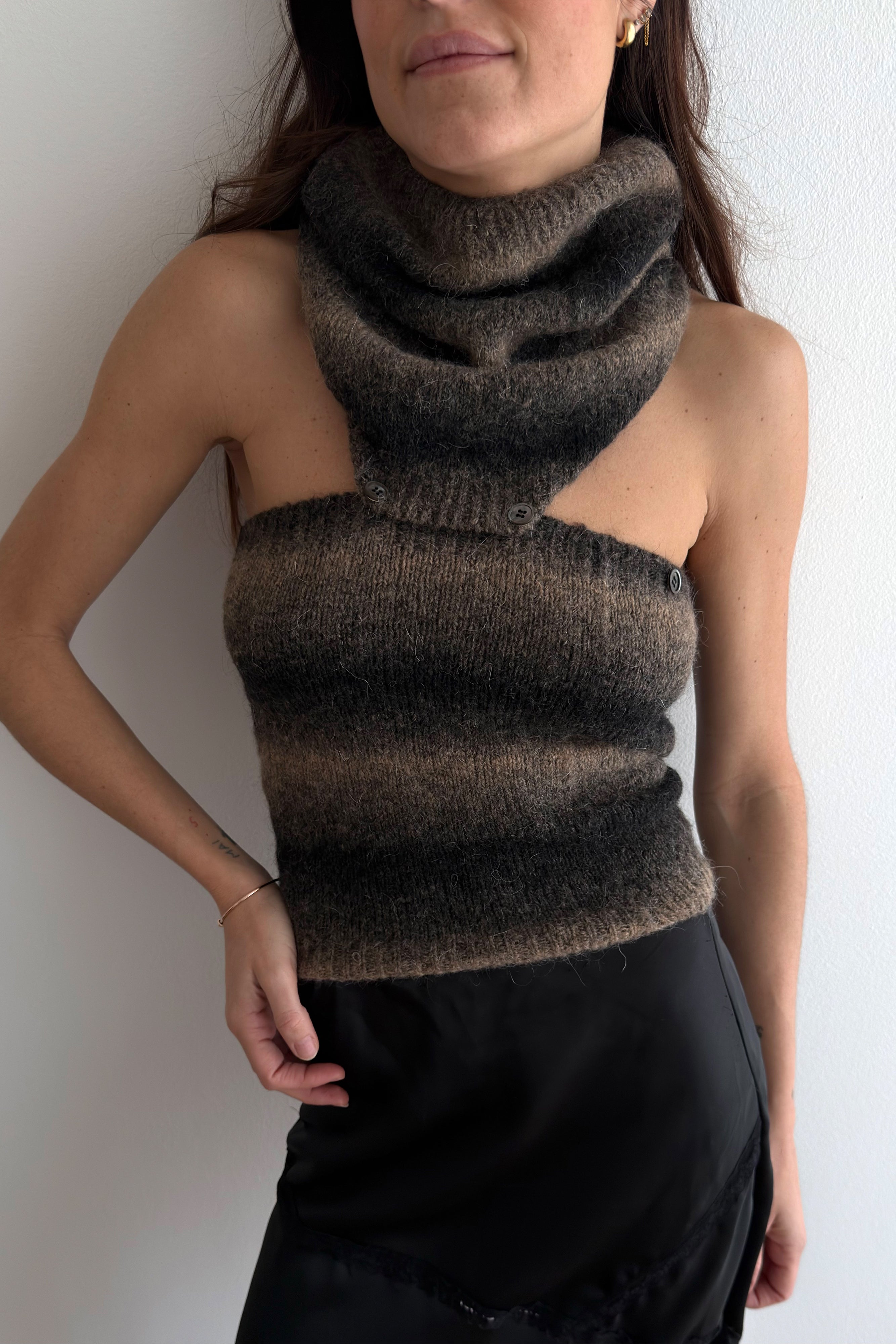 CARLOTTA TOP & FUNNEL NECK BROWN